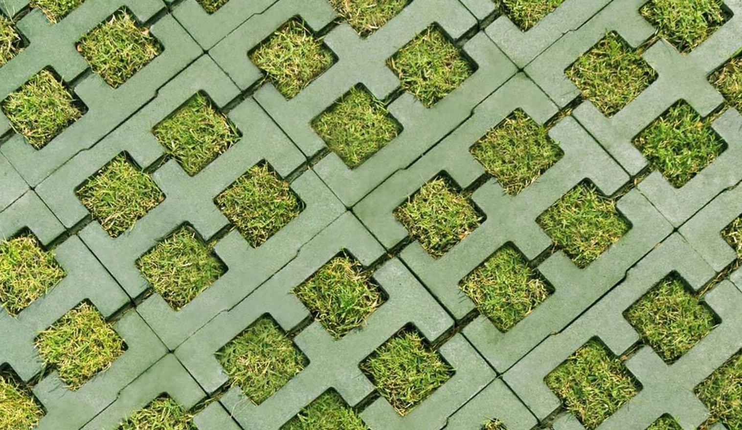 Quangong Co., Ltd. шаардагы жашыл мейкиндиктерди заманбап кирпич жасоочу жабдуулар менен төшөөдө